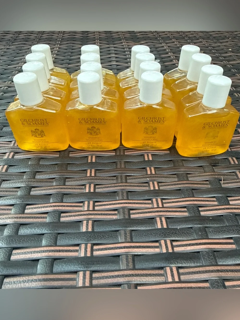 Gilchrist & Soames 16 Sample Sized Shampoos Travel Vacation Airbnb Hotel Resort